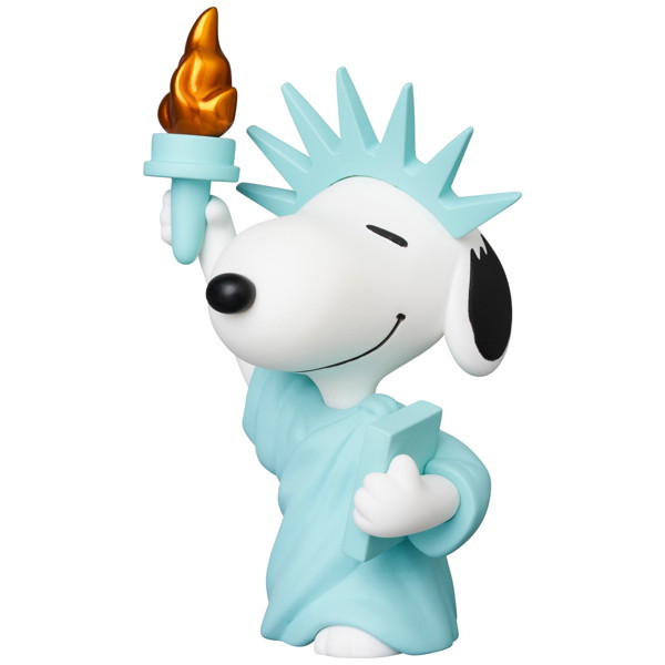 UDF PEANUTS SERIES 17 STATUE OF LIBERTY SNOOPY