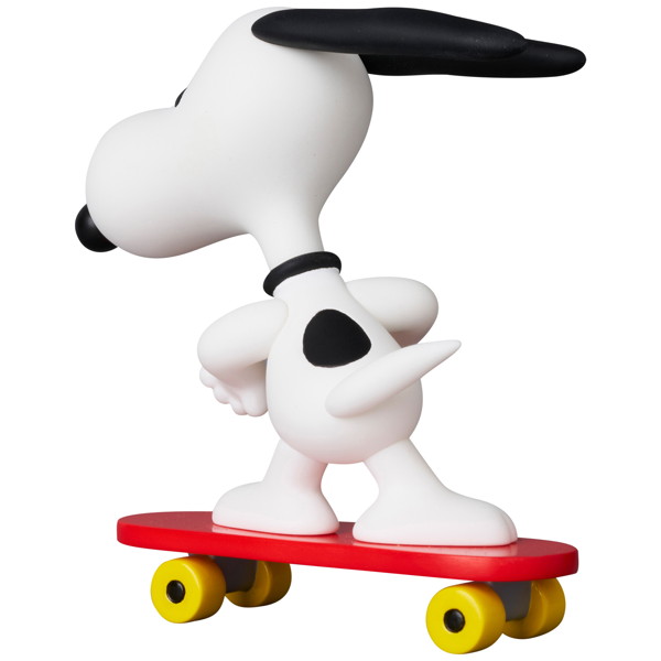 UDF PEANUTS SERIES 17 SKATEBOARD SNOOPY