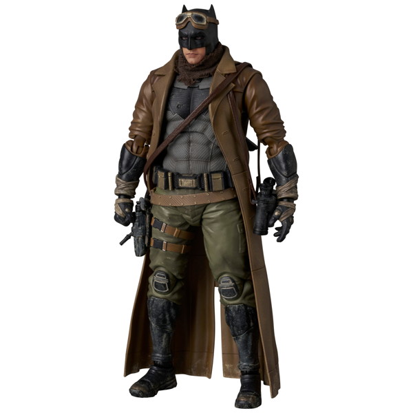 MAFEX ZACK SNYDER’S JUSTICE LEAGUE KNIGHTMARE BATMAN