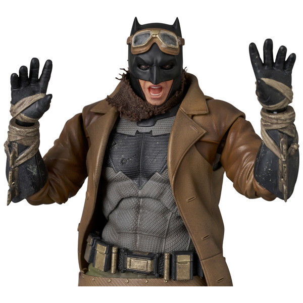 MAFEX ZACK SNYDER’S JUSTICE LEAGUE KNIGHTMARE BATMAN