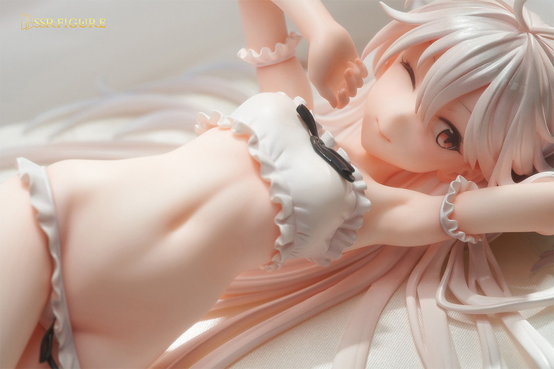 寝起き白髪ちゃん