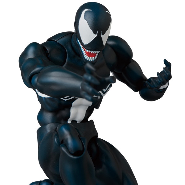 MAFEX MARVEL VENOM（COMIC Ver.）