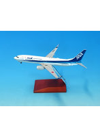 BOEING 737-800 JA90AN ダイキャスト完成品 WiFiレドーム・VHF ・ギアつき 木製台座 プレート付