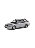 アウディ アバント RS2 シルバー