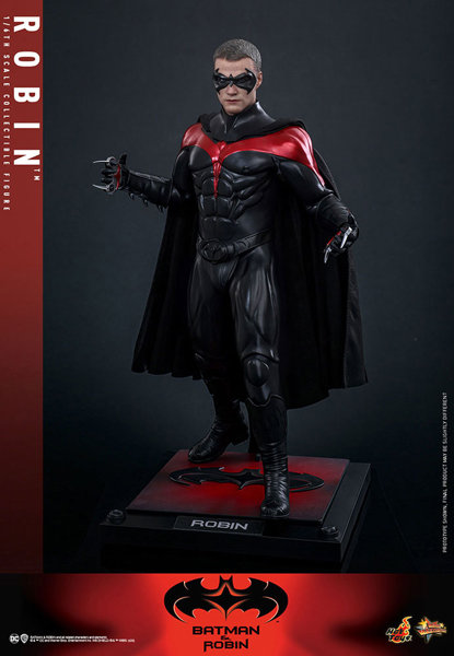 【ムービー・マスターピース】『バットマン ＆ ロビン Mr.フリーズの逆襲』1/6スケールフィギュア ロビン