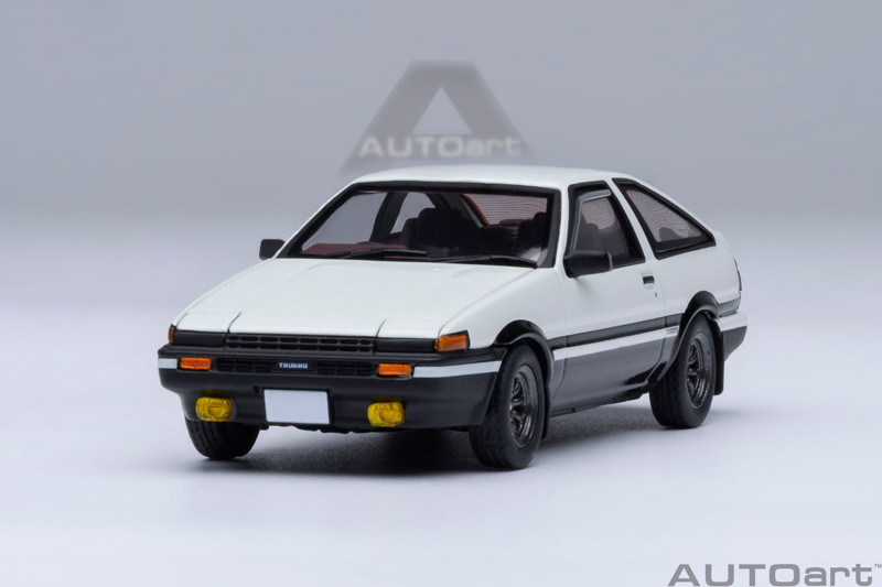 トヨタ スプリンター トレノ（AE86）『頭文字 D』（「藤原とうふ店」 豆腐パーツ付属）
