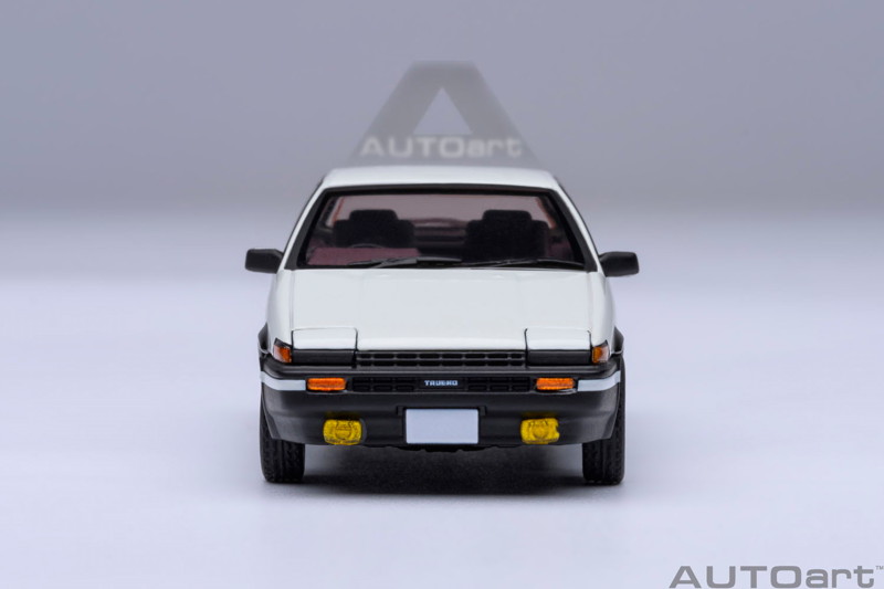 トヨタ スプリンター トレノ（AE86）『頭文字 D』（「藤原とうふ店」 豆腐パーツ付属）