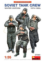 MA37063 1/35 ソビエト戦車兵（冬季防寒具着用）1970-1980年代4体入