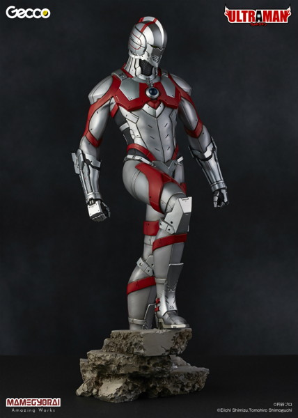 ULTRAMAN 1/6スケール・スタチュー