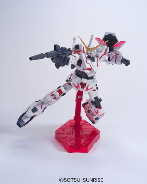 HGUC 1/144 100 RX-0 ユニコーンガンダム（デストロイモード）