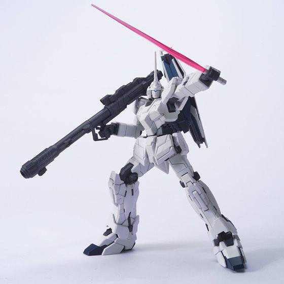 HGUC 1/144 101 RX-0 ユニコーンガンダム（ユニコーンモード）