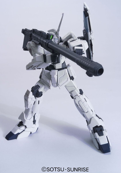 HGUC 1/144 101 RX-0 ユニコーンガンダム（ユニコーンモード）