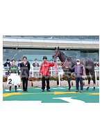 ［2023/3/18阪神2Rミスティックロア］口取り関係者写真2L判