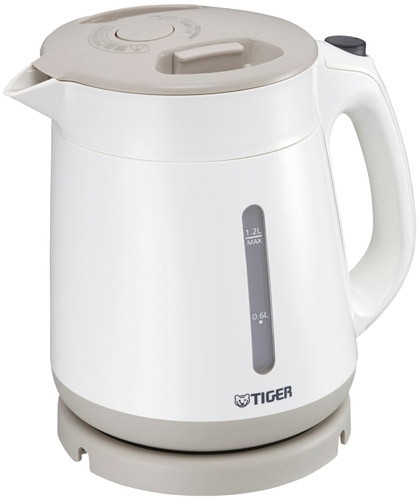 電気ケトル1.2L 7,260円