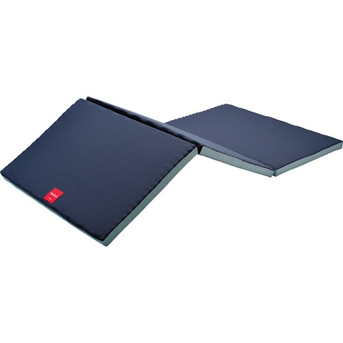 西川 ラジカル敷きふとん（三つ折りタイプ） C3112204