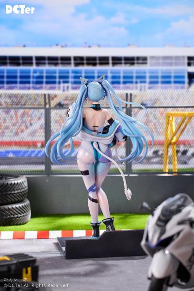 PLUMPMOA レーサーロボット アイラ 「PLUM限定表情パーツ付き」