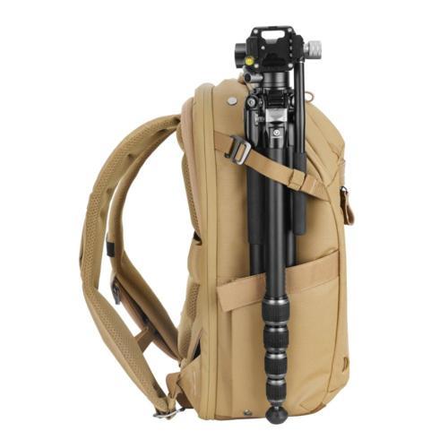 バンガード VANGUARD VEO METRO B20L BG（ベージュ） カメラバッグ バッグパック 20L 内寸260×250×160mm