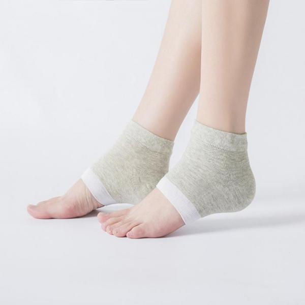 [【 ライトグレー 】かかとケア 靴下 2足セット sock11かかとケア 靴下 通販 2足セット 2足 2つ レディース かかと  ソックス つるつる 潤い かかと靴下 かかとサポーター かかと保護 ひび割れ対策 角質ケア ツルツル 保湿ジェル配合 保湿素材 保湿 就寝 寝たまま  ...